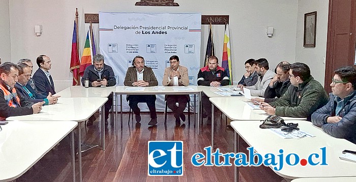 En la DPP de Los Andes se realizó la reunión para informar que el martes 10 de octubre se inicia el proyecto más grande de la historia de Santa María: La construcción del alcantarillado Tocornal.