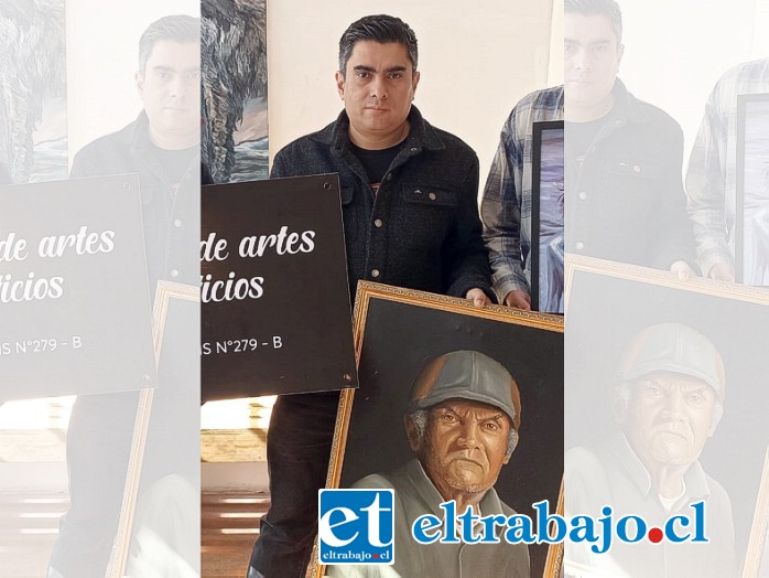 Exequiel Pérez, artista local conocido como ‘Furan’, junto a una sus obras.