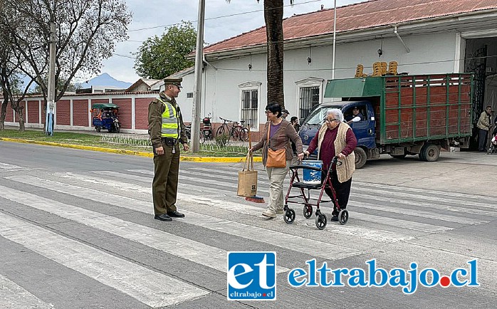 Personal policial controló el tránsito para evitar accidentes.