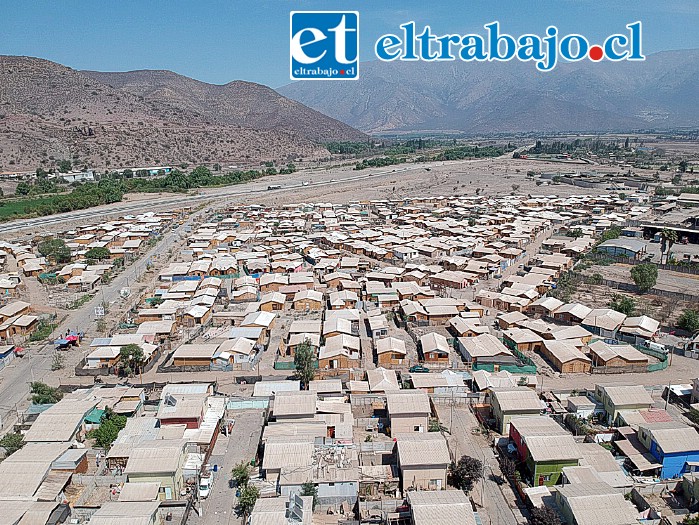 La Toma de San Felipe, un verdadero pueblo sin ley al interior de la ciudad.