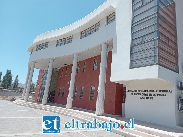 Edificio de los tribunales en San Felipe, donde se presentó este insólito caso.