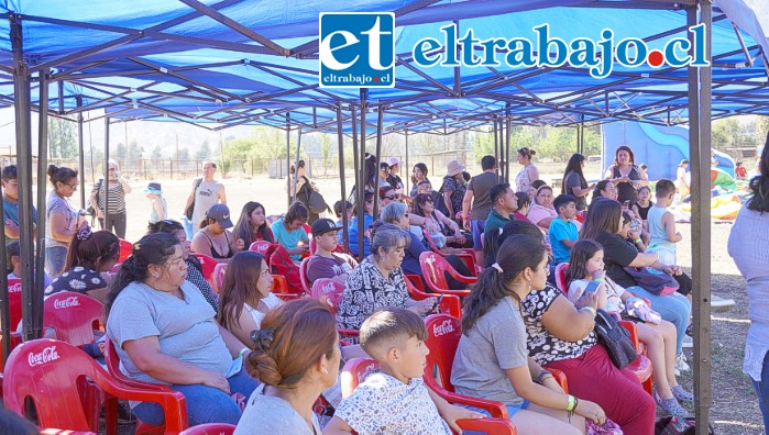 Vecinos de Los Corrales en la comuna de Catemu serán los más beneficiados con la entrega del terreno.