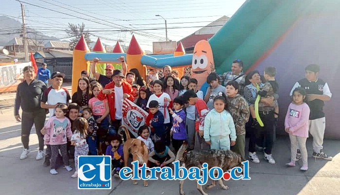 Como ya es tradición, la barra de Unión San Felipe busca realizar actividades para los niños de nuestra comuna. (Archivo)