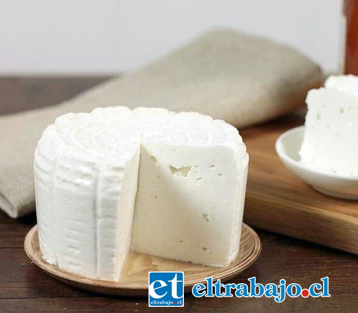 Treinta personas resultaron intoxicadas tras consumir queso de cabra en Llay Llay.