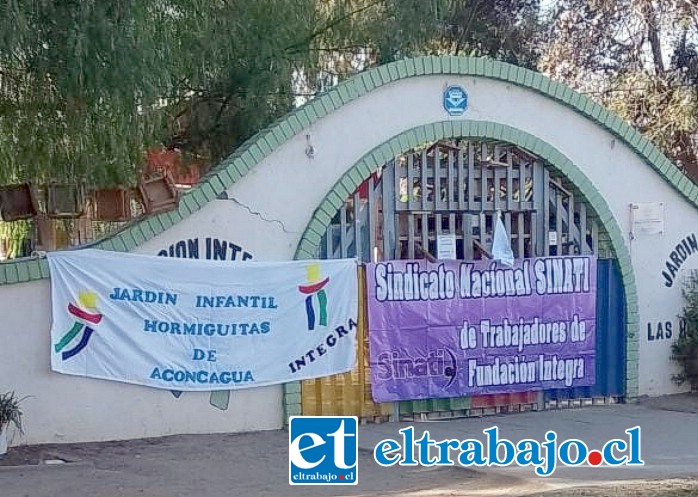 Trabajadoras se tomaron el jardín infantil ‘Las Hormiguitas’ en modo de protesta. 