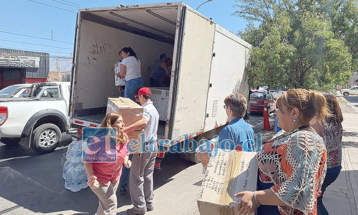 El martes partió el tercer camión con ayuda desde San Felipe. 