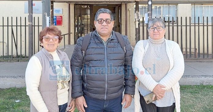 Vecinos de la villa Valle Curimón II etapa se reunieron con el Delegado Provincial.