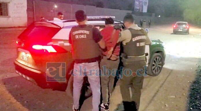 Momento en el que ‘El Bombilla’ es detenido por Carabineros.