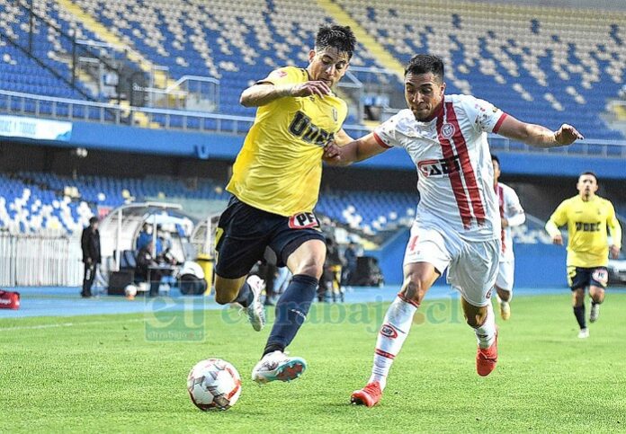 En la imagen los autores de los dos goles de la Universidad de Concepción. (Foto: ANFP)