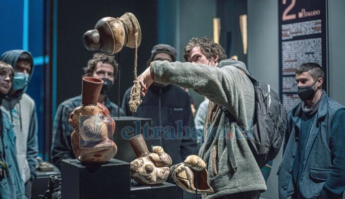 Parte de la exposición en el Museo Chileno de Arte Precolombino en el 2022.