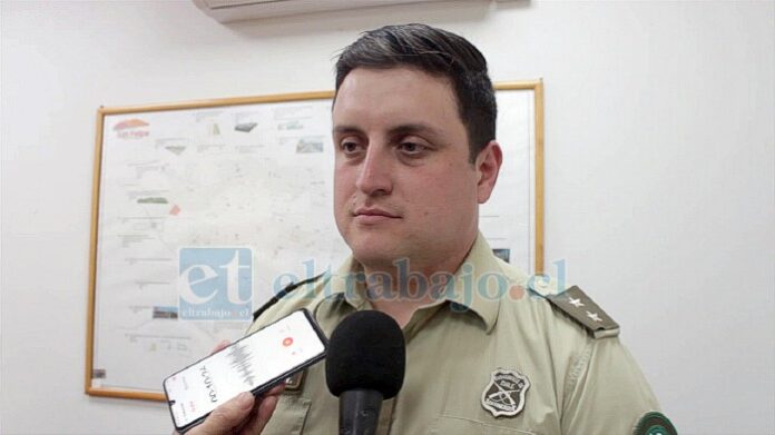 Teniente de Carabineros Diego Arratia.