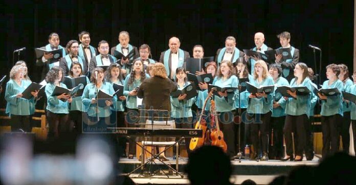 Como invitados especiales estará el Coro Integral de la Universidad de Santiago.