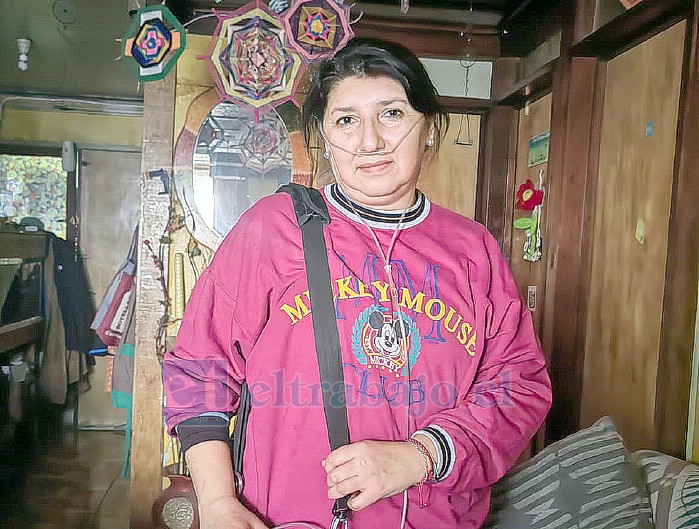 La mujer pasó más de 80 horas sin electricidad en su hogar, por lo que tuvo que pedir ayuda a vecinas y familiares.