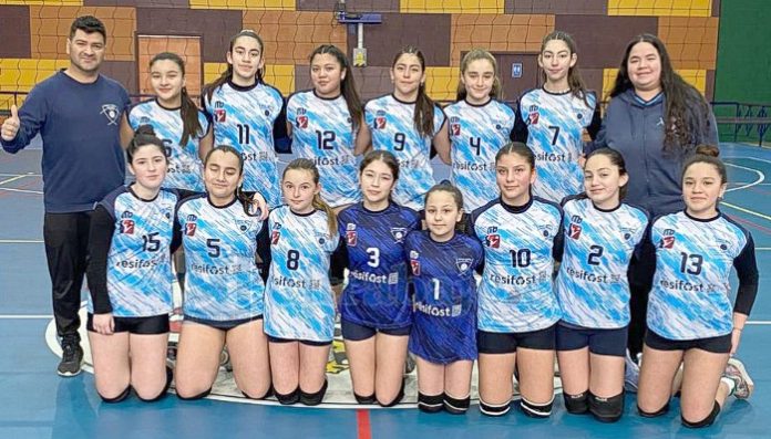 Sub 13 damas del club deportivo Unión Volley San Felipe.