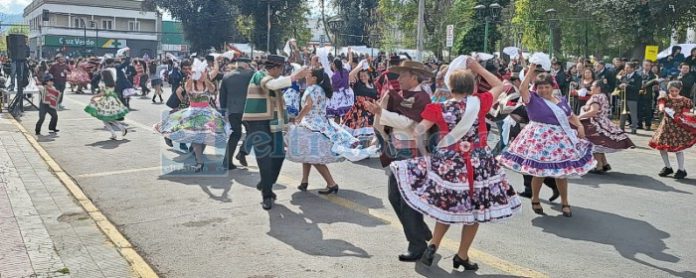 No podían faltar los tradicionales pies de cueca.