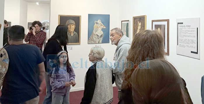 La mayoría de las pinturas fueron realizadas al óleo y abordan temáticas como retratos de personas y animales, además de incluir un bodegón y varios paisajes.