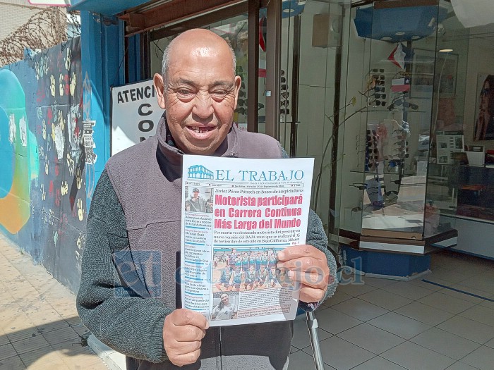 ‘Joselito’ con uno de nuestros ejemplares que sale a vender.