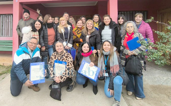 En la sede de la Población La Santita se desarrolló segunda sesión.