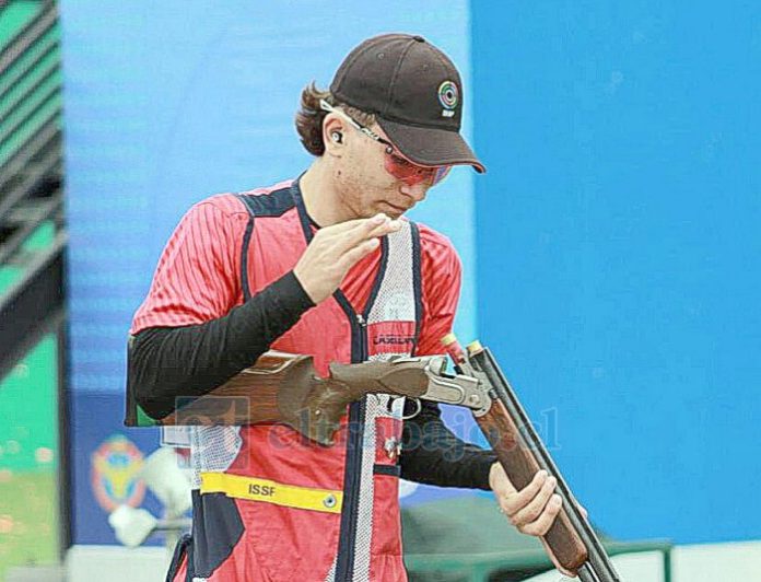 Raimundo Roche Helo, tirador de skeet de 15 años de edad.