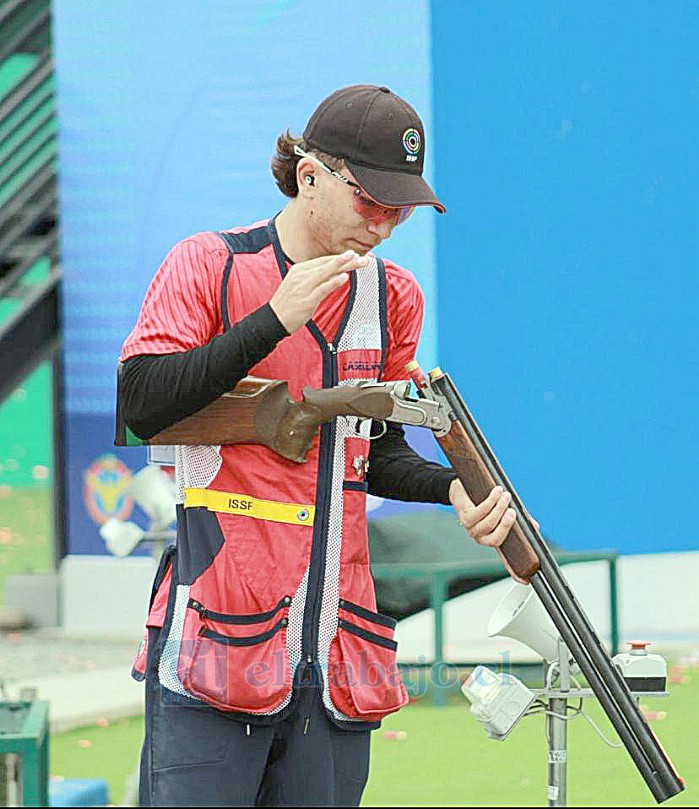 Raimundo Roche Helo, tirador de skeet de 15 años de edad.