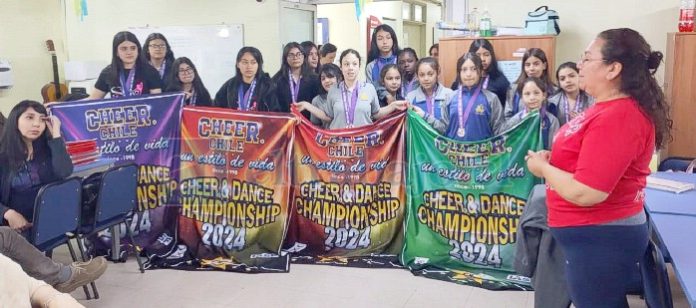 Alumnas del Liceo Corina Urbina brillaron en Campeonato Nacional de Danza.