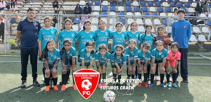 Categorías Sub 8 y 10 de la Escuela de Fútbol Futuros Cracks, que disputarán la final del campeonato.