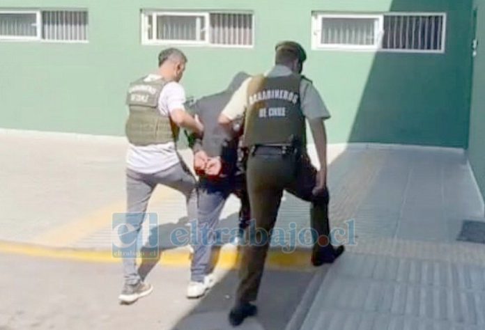 Carabineros de la SIP de San Felipe detuvieron a cuatro delincuentes prófugos de la justicia.