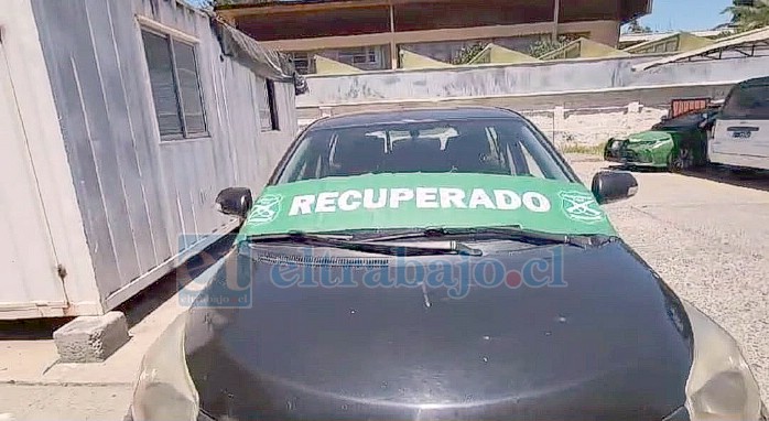 Este es el vehículo recuperado por Carabineros en Llay Llay. 