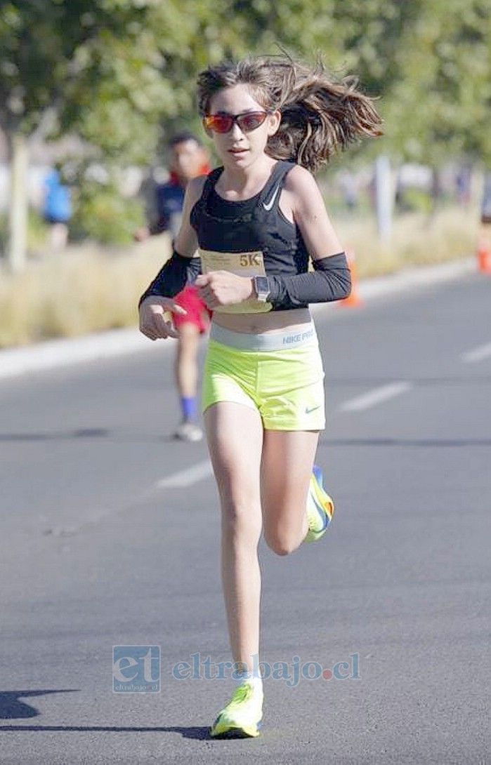 Ignacia Isabella Araya Fernández, atleta de 11 años de edad.