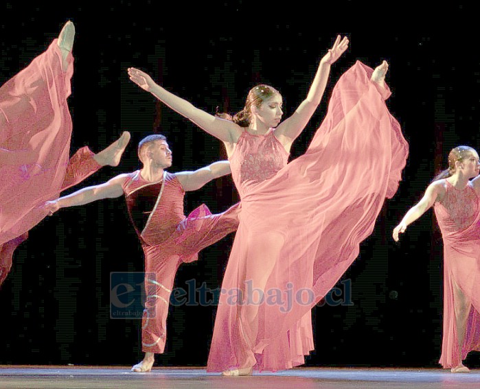 Este viernes 3 de enero la academia de danza Arte Aconcagua presentará su gala anual en el Teatro Municipal.