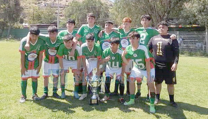 Equipo campeón de la primera rueda, categoría Primera Infantil.