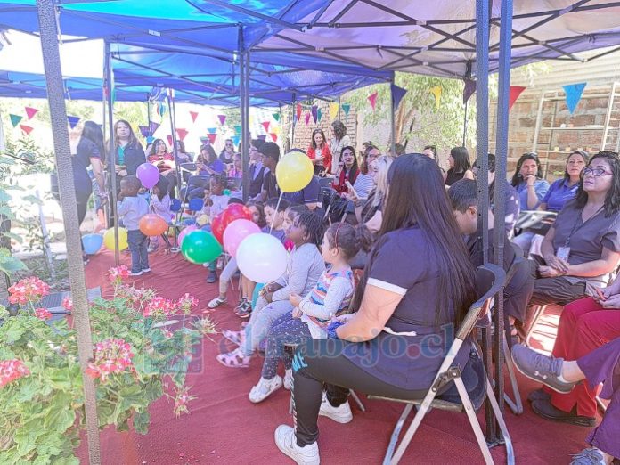 La ceremonia contó con la participación del Consejo Consultivo de Niñas, Niños y Adolescentes, además del jardín infantil ‘Pingüinitos’.