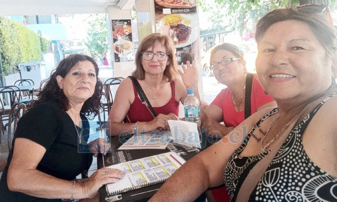 Verónica Miranda, Ceferina Torrealba, Hilda Donoso y Martina Pantoja fueron las cuatro compañeras que lograron juntarse aquel día.