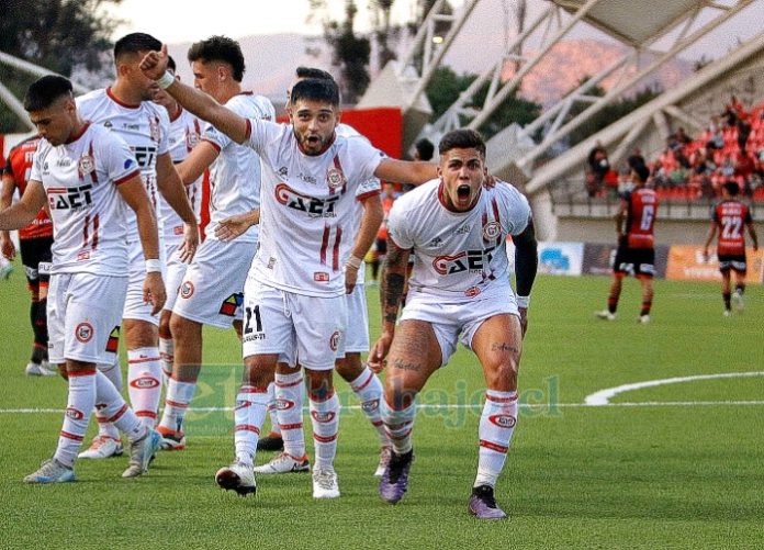 Los albirrojos jugarán el próximo miércoles ante Colo Colo en el Monumental.