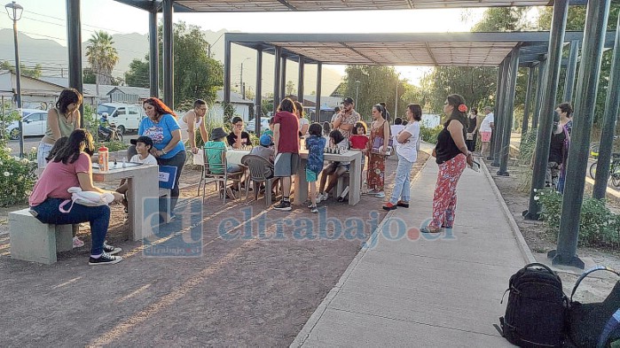 Una imagen que se ha ido perdiendo y se pretende recuperar. Todos disfrutando del deporte ciencia en Parque Borde Estero.