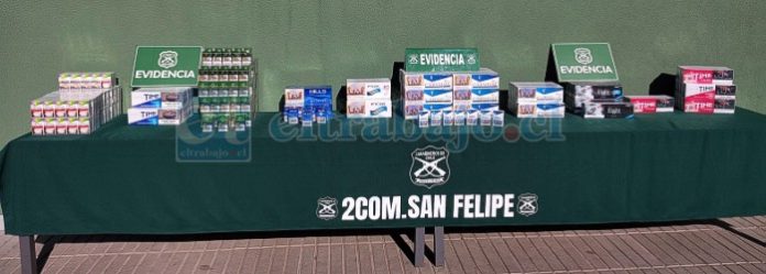 Más de 1.300 cajetillas de cigarrillos de contrabando se incautaron en la feria de Diego de Almagro.