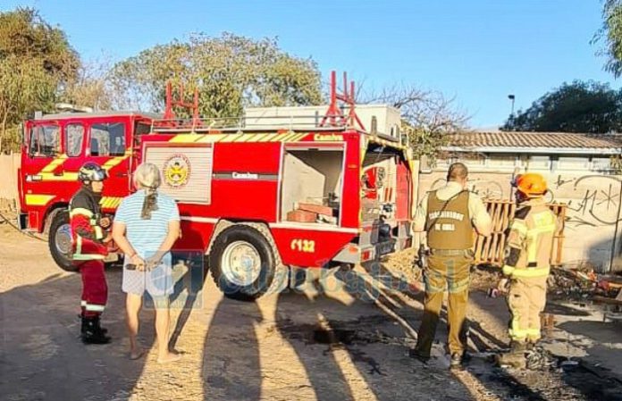 El siniestro fue rápidamente controlado por personal de Bomberos.