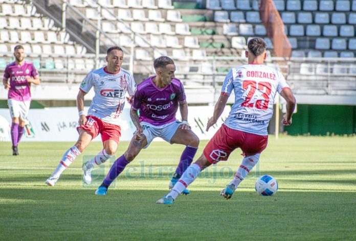 partido Unión San Felipe se inclinó merecidamente ante Deportes Temuco. (Foto: Comunicaciones Deportes Temuco)