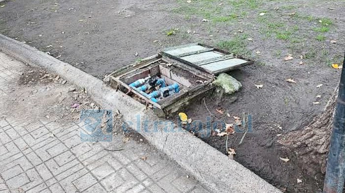 Las llaves de agua, a la manipulación de cualquiera.
