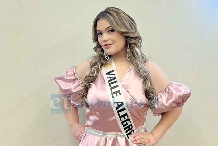 Scarlett Gómez, candidata a Miss Calle Larga 2025.