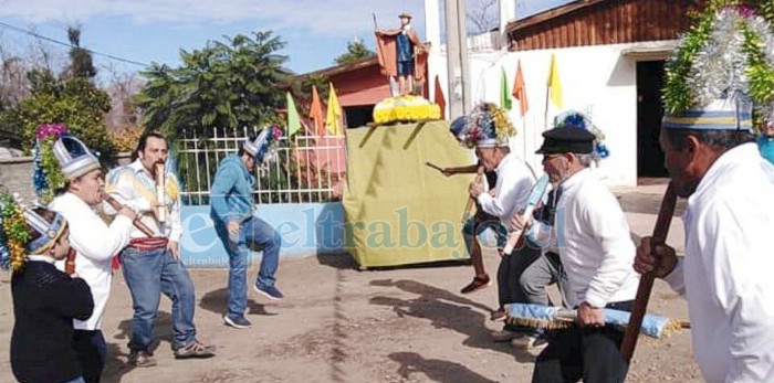 La celebración es una tradición para bendecir las siembras, el agua y el campo (Fotografías de Luis Molina).
