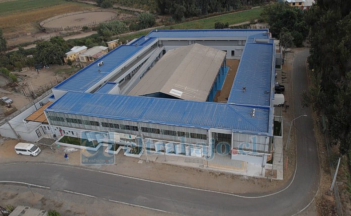 Comenzaron las clases en el nuevo Liceo El Porvenir de Llay Llay