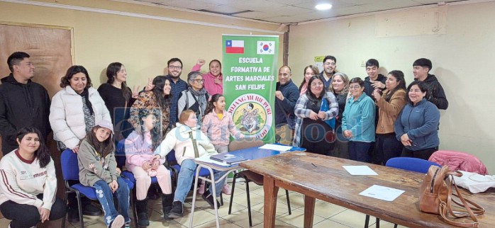 Todos los socios después de haberse conformado como escuela formativa de Artes Marciales en San Felipe.