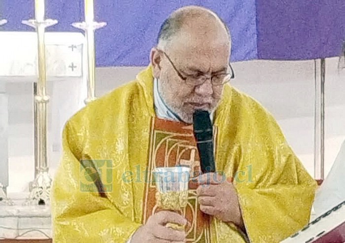 El padre Gustavo Morales López renunció a toda actividad pastoral.