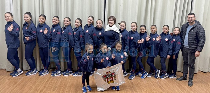 El pasado miércoles 28 de mayo las once patinadoras que asistirán a la competencia internacional se reunieron con la alcaldesa y el jefe del Departamento de Deportes y Recreación del municipio.