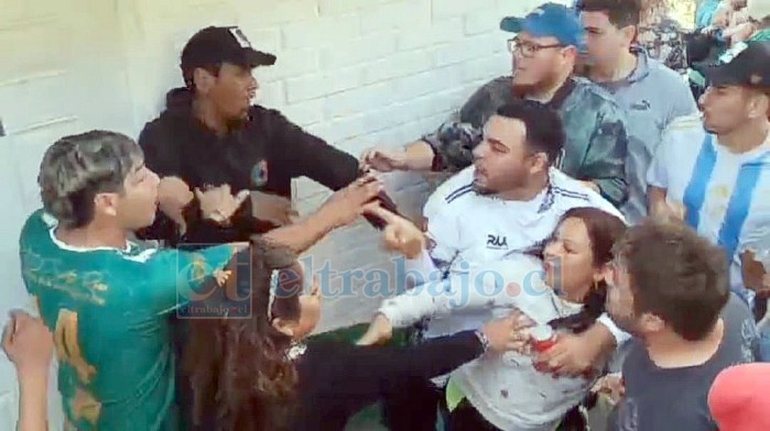 Así comenzaba esta pelea entre la ‘familia’ del fútbol amateur.