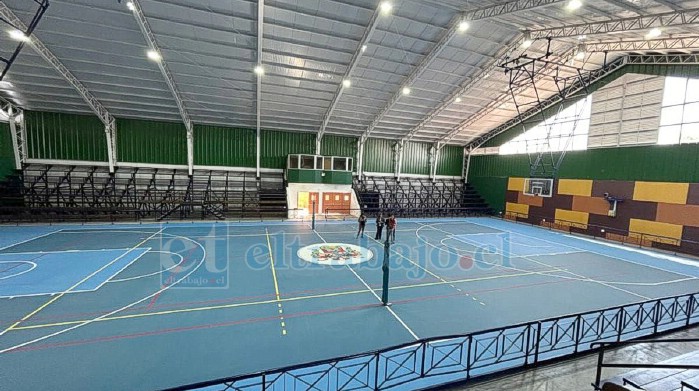 El gimnasio Alejandro Rivadeneira será sede del partido entre Chile y Argentina.