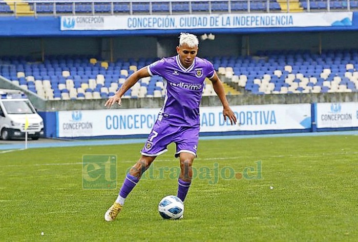 Mauro Lopes en su paso por Deportes Concepción.