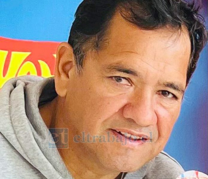 Jorge Concha Zamora de 53 años de edad, es conocido por su oficio de mueblista y por haber sido jugador del Club Deportivo Mario Inostroza.