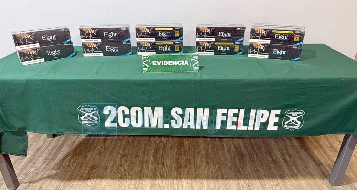 Un total de 220 cajetillas de contrabando fueron incautadas al ciudadano chino.